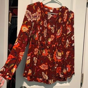 Old navy long sleeve shirt